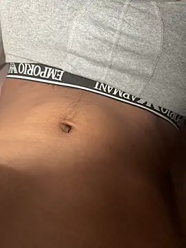 Snapshot of mdnn77 chatting on 20, 2, 2025 mdnn77 online show from 20, 2, 2025