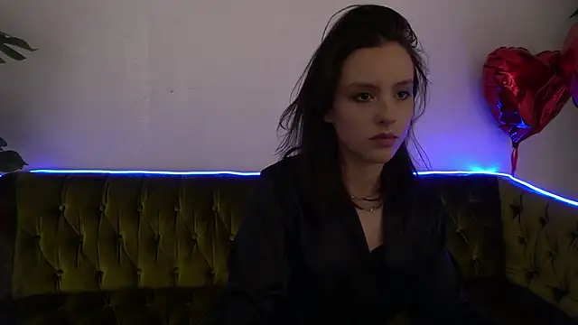 Snapshot of AnnaElys chatting on 4, 3, 2025 AnnaElys online show from 4, 3, 2025