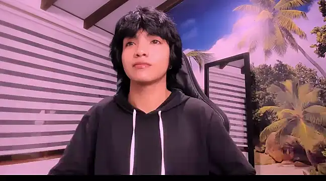 AllanYong18 online show from 30, 1, 2025