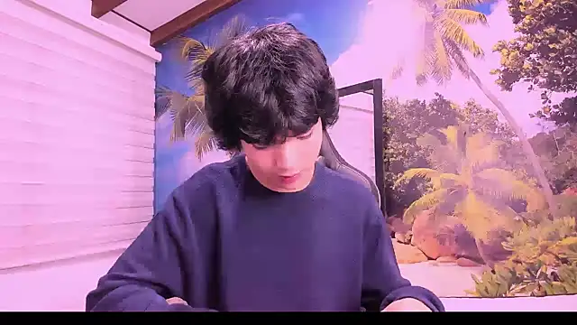 AllanYong18 online show from 5, 2, 2025