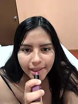 morecita29 online show from 10, 3, 2025