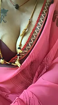 Snapshot of sriyazhini chatting on 23, 3, 2025 sriyazhini online show from 23, 3, 2025