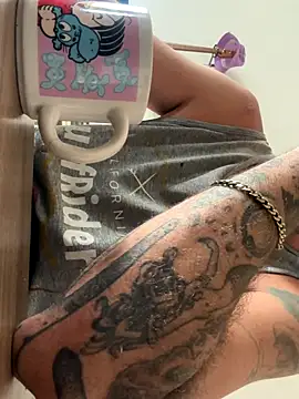 Snapshot of xtrppyx chatting on 1, 10, 2025 xtrppyx online show from 1, 10, 2025