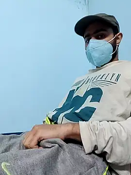 TOPMOON001 online show from 5, 2, 2025