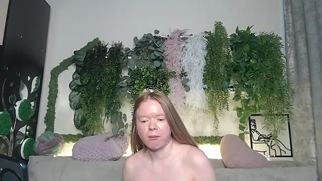 Snapshot of scyrim2 chatting on 3, 3, 2025 scyrim2 online show from 3, 3, 2025