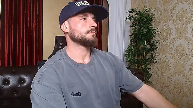 Snapshot of AdamJamesonn chatting on 14, 3, 2025 AdamJamesonn online show from 14, 3, 2025