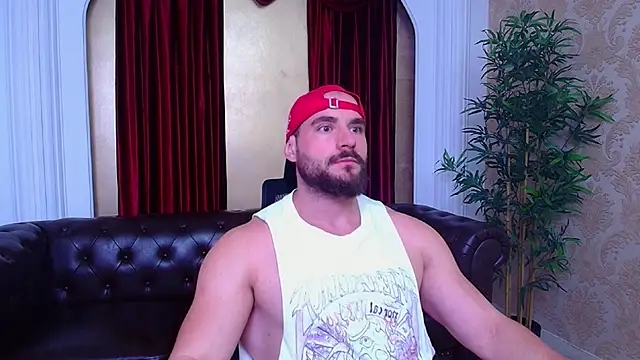 Snapshot of AdamJamesonn chatting on 17, 9, 2025 AdamJamesonn online show from 17, 9, 2025