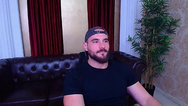 Snapshot of AdamJamesonn chatting on 25, 9, 2025 AdamJamesonn online show from 25, 9, 2025