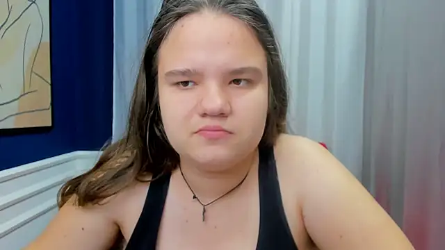 Snapshot of AdeleCruz chatting on 18, 2, 2025 AdeleCruz online show from 18, 2, 2025