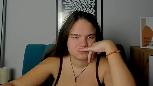 AdeleCruz online show from 2, 12, 2025