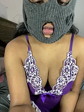 Snapshot of ArathyNambyarMallu chatting on 5, 2, 2025 ArathyNambyarMallu online show from 5, 2, 2025