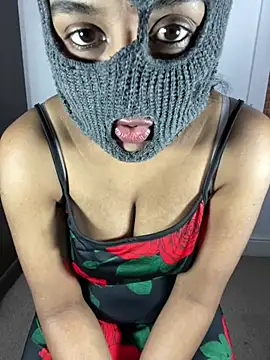 Snapshot of ArathyNambyarMallu chatting on 13, 2, 2025 ArathyNambyarMallu online show from 13, 2, 2025