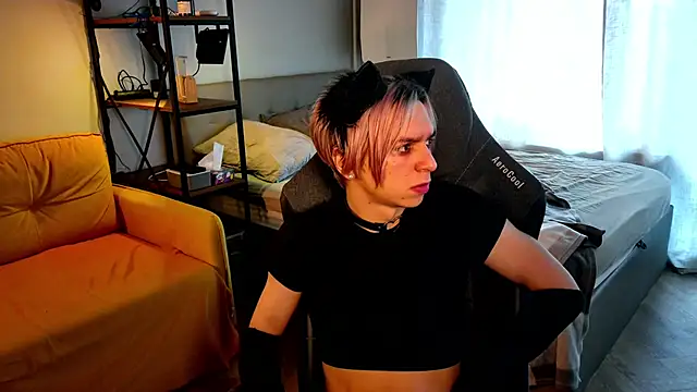 Snapshot of leon_yuugen chatting on 31, 1, 2025 leon yuugen online show from 31, 1, 2025