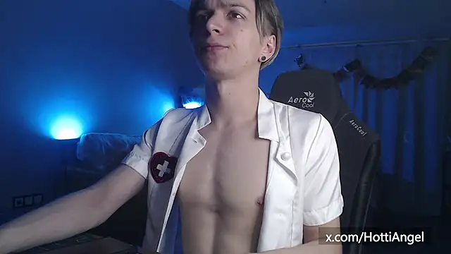 Snapshot of leon_yuugen chatting on 2, 11, 2025 leon yuugen online show from 2, 11, 2025