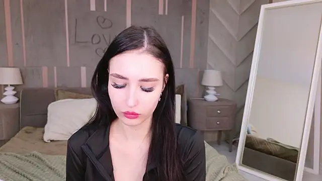 Snapshot of EmmaLawrens chatting on 23, 2, 2025 EmmaLawrens online show from 23, 2, 2025