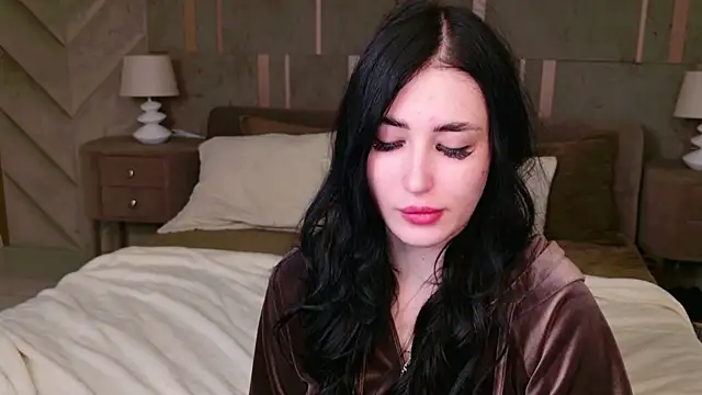 Snapshot of EmmaLawrens chatting on 13, 9, 2025 EmmaLawrens online show from 13, 9, 2025