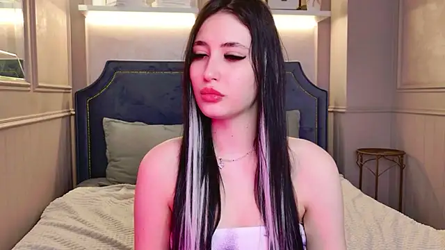 EmmaLawrens online show from 25, 3, 2026