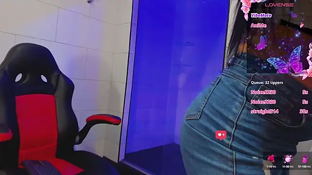 Ambar  Diaz online show from 21, 1, 2025