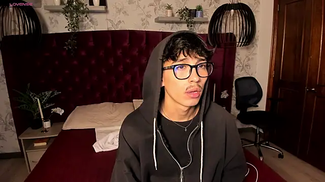 tim  fox online show from 28, 3, 2026