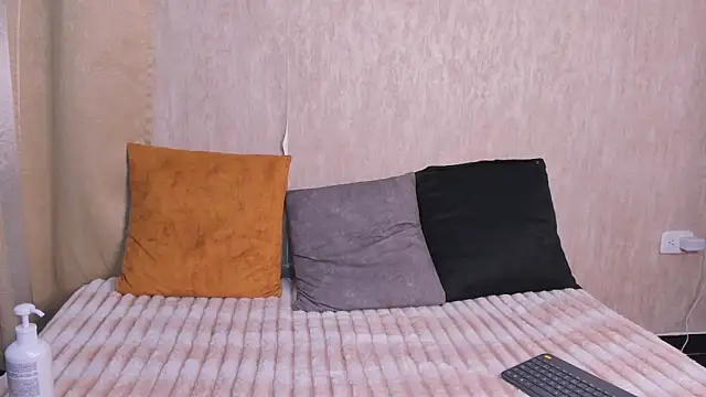 StefanyRousse online show from 6, 3, 2026