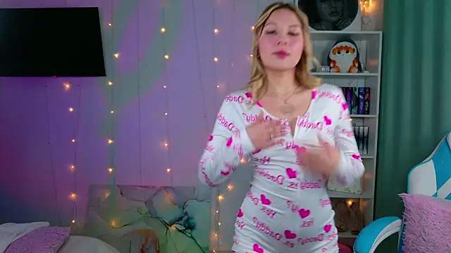 Mercedes Robinson online show from 18, 2, 2026