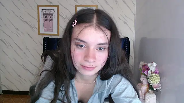 Snapshot of Sarita_v_ chatting on 6, 3, 2025 Sarita v online show from 6, 3, 2025
