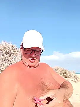 Snapshot of MountJohnXL chatting on 19, 2, 2025 MountJohnXL online show from 19, 2, 2025