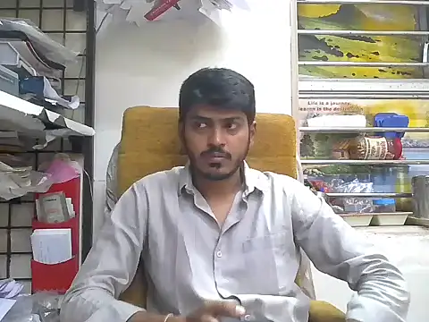 cute modell online show from 1, 12, 2025