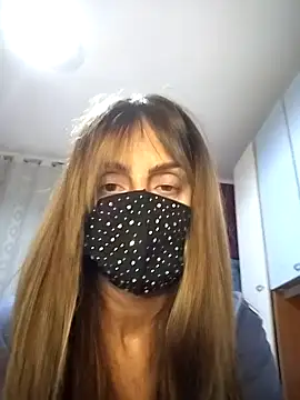 Akemi rossi online show from 29, 9, 2025