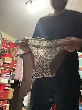 Snapshot of leonardohot1987 chatting on 14, 1, 2025 leonardohot1987 online show from 14, 1, 2025