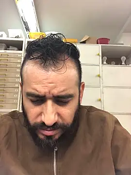 Snapshot of leonardohot1987 chatting on 20, 1, 2025 leonardohot1987 online show from 20, 1, 2025