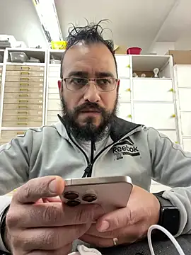 Snapshot of leonardohot1987 chatting on 21, 2, 2025 leonardohot1987 online show from 21, 2, 2025