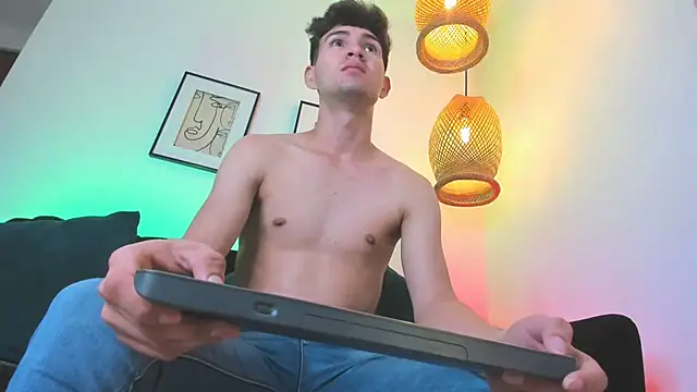 orlando yate online show from 25, 2, 2025