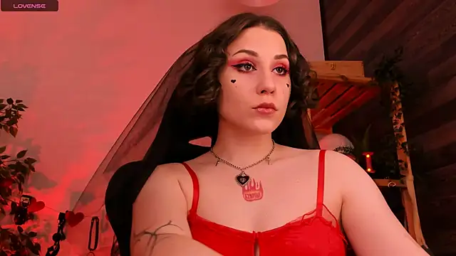 Eva Moss  online show from 14, 2, 2025