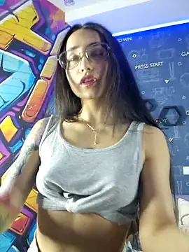 Snapshot of LittleX_Angel chatting on 13, 3, 2025 LittleX Angel online show from 13, 3, 2025