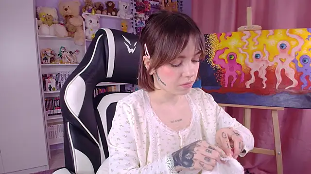 Snapshot of Catharsisi chatting on 20, 1, 2025 Catharsisi online show from 20, 1, 2025