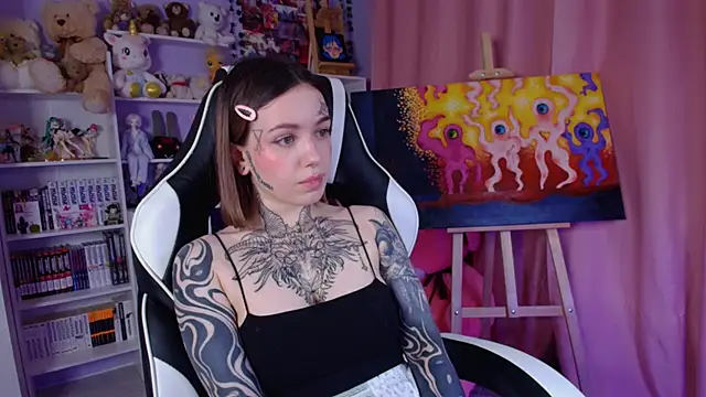 Snapshot of Catharsisi chatting on 9, 2, 2025 Catharsisi online show from 9, 2, 2025