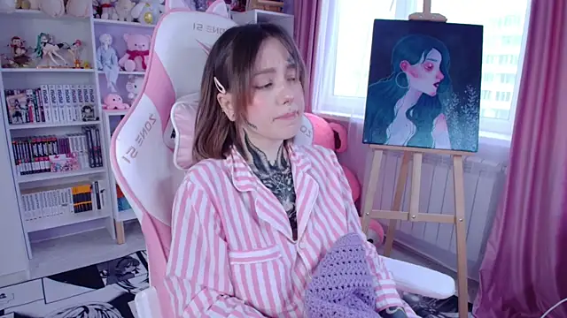 Snapshot of Catharsisi chatting on 12, 3, 2025 Catharsisi online show from 12, 3, 2025