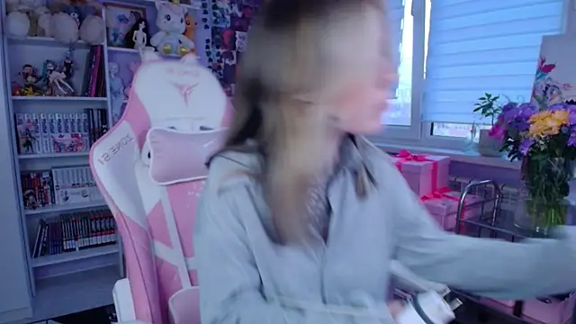 Snapshot of Catharsisi chatting on 14, 11, 2025 Catharsisi online show from 14, 11, 2025