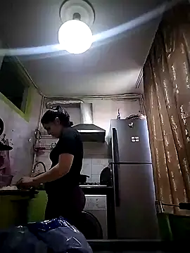 Rosanna Rennie online show from 16, 2, 2025