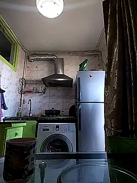 Rosanna Rennie online show from 8, 3, 2025