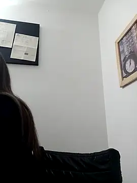 CHARLOTTE 1711 online show from 5, 2, 2025