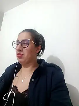 CHARLOTTE 1711 online show from 6, 3, 2025