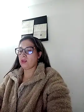 CHARLOTTE 1711 online show from 13, 3, 2025