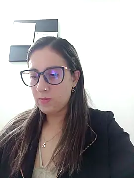 CHARLOTTE 1711 online show from 15, 3, 2025