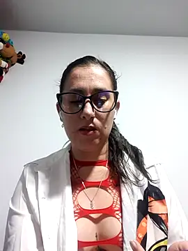 CHARLOTTE 1711 online show from 6, 10, 2025