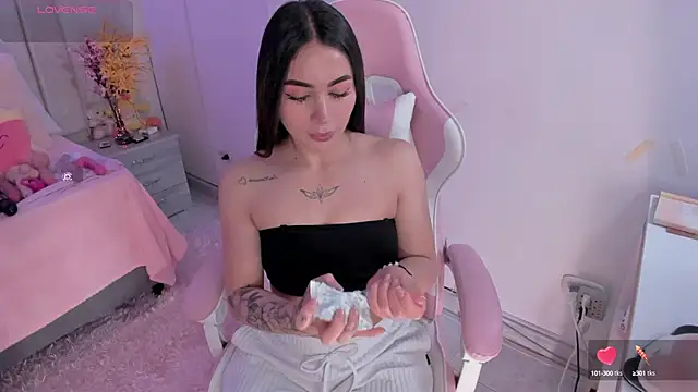 Snapshot of tamy_xoo chatting on 19, 1, 2025 tamy xoo online show from 19, 1, 2025