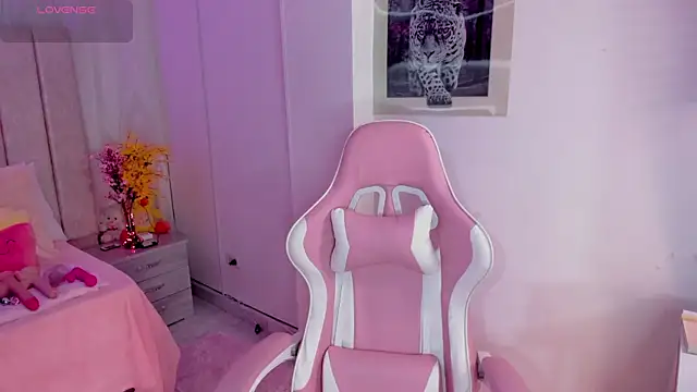 Snapshot of tamy_xoo chatting on 6, 2, 2025 tamy xoo online show from 6, 2, 2025