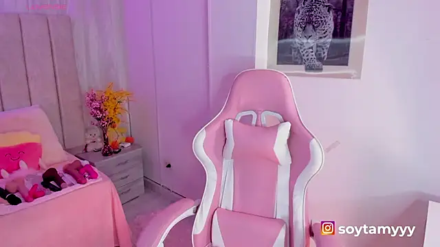 Snapshot of tamy_xoo chatting on 12, 3, 2025 tamy xoo online show from 12, 3, 2025