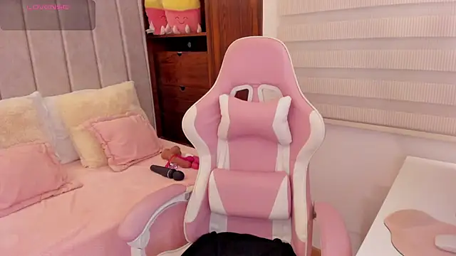 Snapshot of tamy_xoo chatting on 12, 9, 2025 tamy xoo online show from 12, 9, 2025